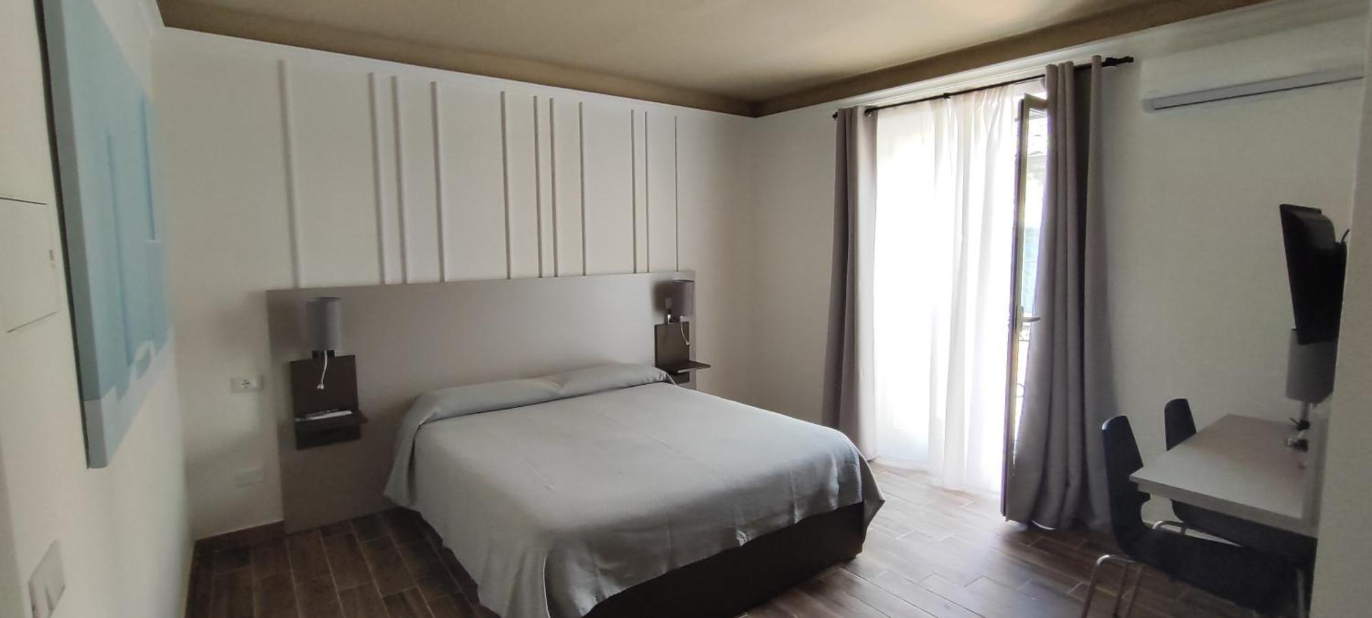 Giovita Room And Suite Centro Sicilia กัลตานิสเซตตา ภายนอก รูปภาพ